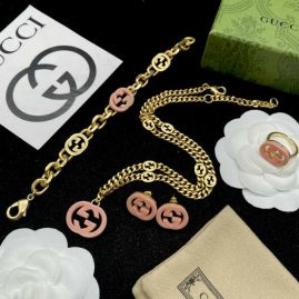 Picture of Gucci Sets _SKUGuccisuits12290210207